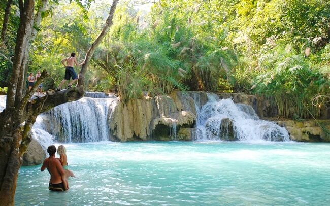 Kuang-Si-Waterfall.jpg