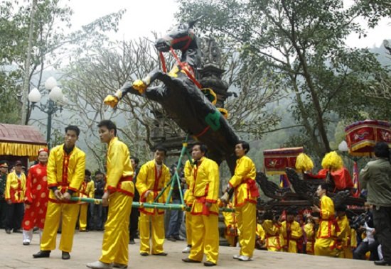 fete-de-giong.jpg