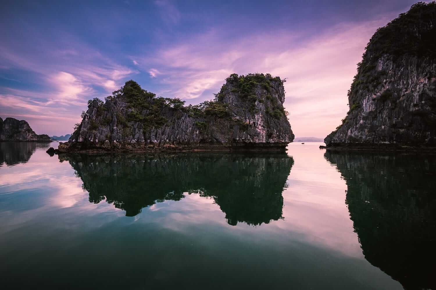halong_bay_13.jpg