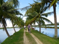 thumb_200x200_biking_tan_thach.jpg