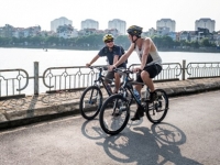 thumb_200x200_cycling_hanoi2.jpg