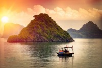 thumb_200x200_halong_bay_2.jpg