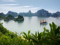 thumb_200x200_halongbay_12.jpg