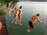 thumb_200x200_halongluxurycruise.jpg