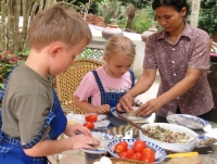 thumb_200x200_ky_son_and_duong_lam_1.jpg