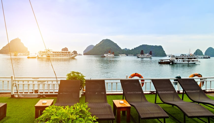 vnza_halong_bay_9.jpg