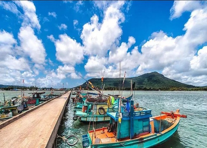 3 lang chai ham ninh